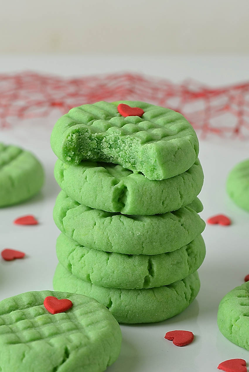 Grinch Cookies - Lidia's Cookbook